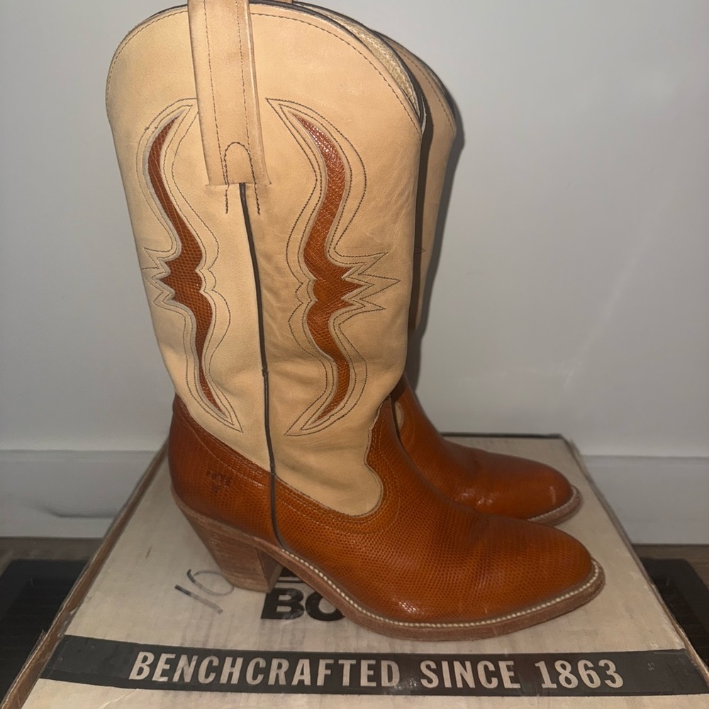 Vintage Frye Tan Leather Western Boots - Picture 2 of 7